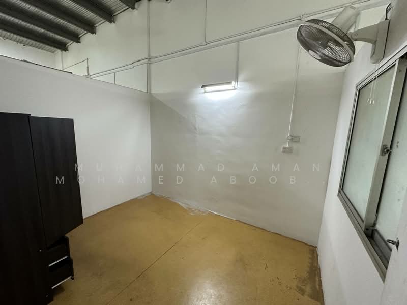 Tuas Bay Industrial Centre, Tuas South Avenue 2, West (D22-24), Boon Lay / Jurong / Tuas, 6,125 sqft, Factory / Workshop (B2) For Sale, by Muhammad Aman Mohamed Aboobucker, 24853695 - CommercialGuru.com.sg