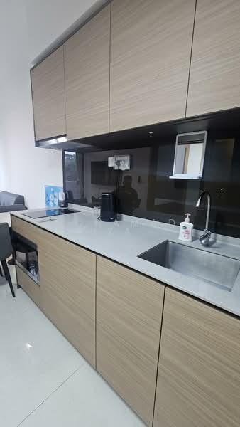 Midwood, 8 Hillview Rise, 1 Bedroom, 484 sqft, Condominium For Rent, by Mohamad Faizal Bin Hanafi, 24853877 - PropertyGuru.com.sg