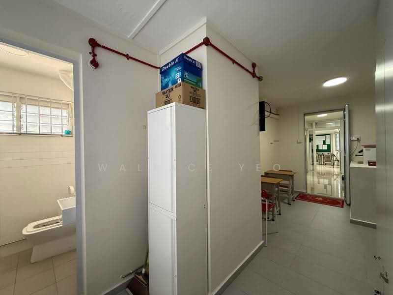 744 Bedok Reservoir Road, 744 Bedok Reservoir Road, Bedok / Upper East Coast, 800 sqft, Shop / Shophouse For Rent, by Wallace Yeo, 24853963 - Bathroom - CommercialGuru.com.sg
