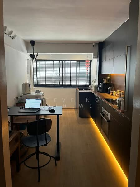 For Rent - 335A Smith Street