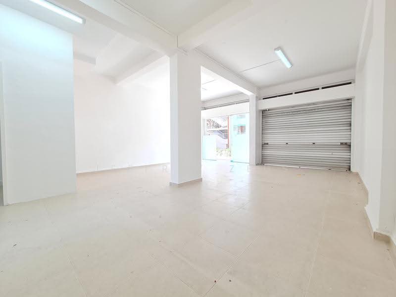 107 Jalan Bukit Merah, 107 Jalan Bukit Merah, Alexandra / Commonwealth, 1,195 sqft, Shop / Shophouse For Sale, by Jeffrey Zeus, 24855716 - CommercialGuru.com.sg