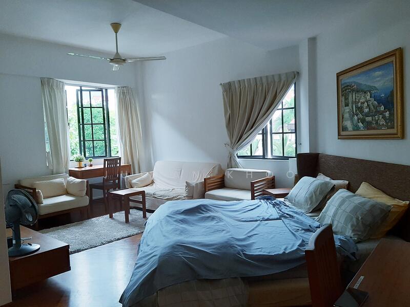 For Rent - No Owner! Studio Size Master Room, Near Siglap