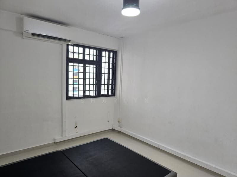 21 Chai Chee Road, 21 Chai Chee Road, Bedok / Upper East Coast, 2 Bedrooms, 700 sqft, HDB Flat For Rent, by Sharlyn Neo, 24856282 - Bedroom - PropertyGuru.com.sg