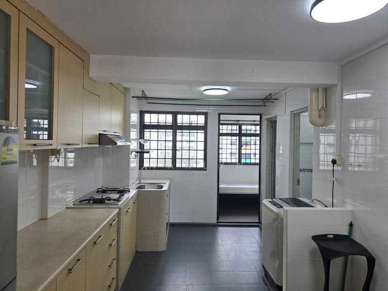 21 Chai Chee Road, 21 Chai Chee Road, Bedok / Upper East Coast, 2 Bedrooms, 700 sqft, HDB Flat For Rent, by Sharlyn Neo, 24856282 - Kitchen - PropertyGuru.com.sg