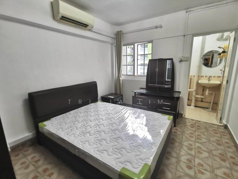 212 Ang Mo Kio Avenue 3, 212 Ang Mo Kio Avenue 3, 2 Bedrooms, 721 sqft, HDB Flat For Rent, by Tricia Lim, 24856623 - PropertyGuru.com.sg