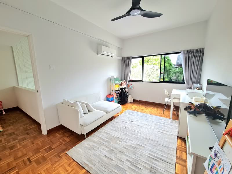 Fully Renovated Modern 3 Storey Terraced House, Sunrise Place, 5 Bedrooms, 2,800 sqft, Terraced House For Rent, by Joanne Yeo, 24858098 - 2nd Level Common bedroom  - PropertyGuru.com.sg