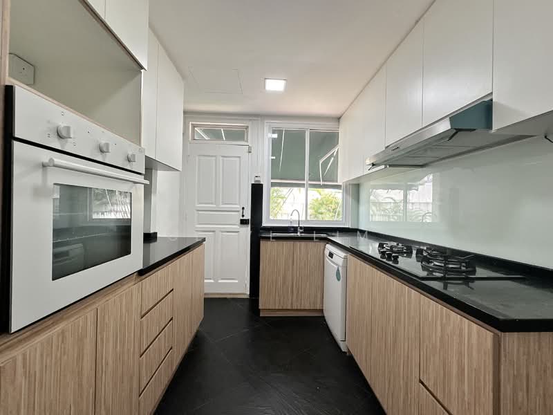 ⭐️⭐️ LANDED7772@ Simply Cosy Detach Home For Rent, , 4 Bedrooms, 4,500 sqft, Detached House For Rent, by Geryl Lim, 24858114 - PropertyGuru.com.sg