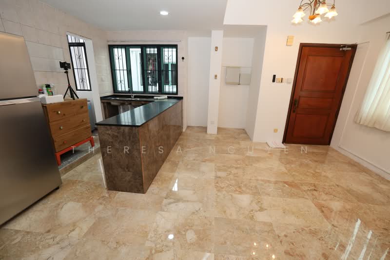 Balmy Court, 6 Lorong 27A Geylang, Studio, 775 sqft, Condominium For Rent, by Theresa Nguyen, 24858587 - PropertyGuru.com.sg