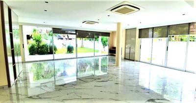 For Sale - ⭐️⭐️ Frankel Estate Modern Bungalow With Pool ⭐️⭐️ Sole Agent⭐️