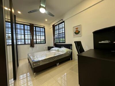 For Rent - Pin Mansions