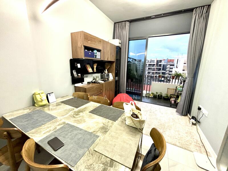 For Rent - Rezi 24