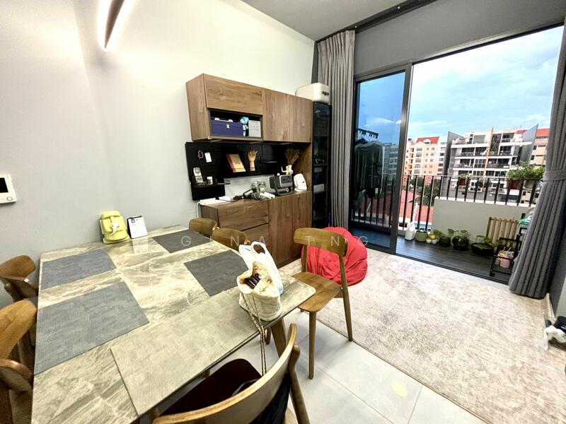 For Rent - Rezi 24