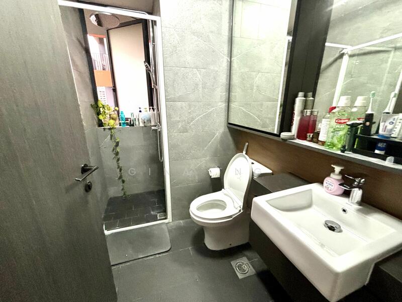 For Rent - Rezi 24
