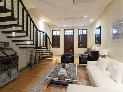 For Sale - Cairnhill Road