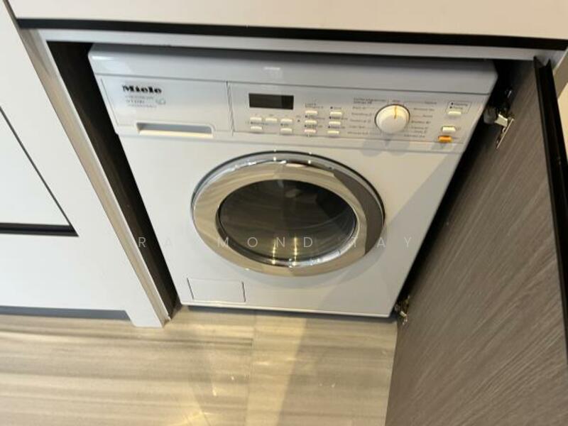 Walking distance to Botanic Gardens MRT, , 2 Bedrooms, 754 sqft, Condominium For Rent, by Raymond Tay, 24861221 - PropertyGuru.com.sg