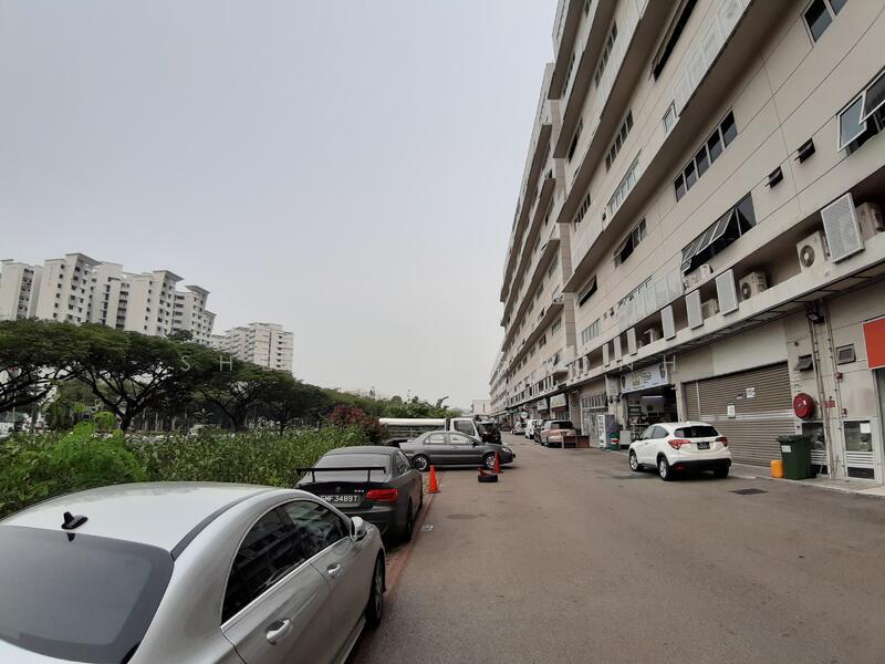 Pioneer Point, 5 Soon Lee Street, 958 sqft, Factory / Workshop (B2) For Sale, by Sheryl Chionh 蒋慧珍, 24861397 - Pioneer Point (Ground Floor Unit for Sale) - CommercialGuru.com.sg