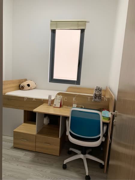 Lakeville, 13 Jurong Lake Link, 2 Bedrooms, 635 sqft, Condominium For Rent, by Patrick Tan, 24862144 - PropertyGuru.com.sg