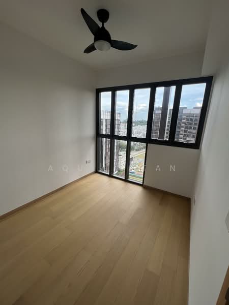 Midwood, 8 Hillview Rise, 1 Bedroom, 484 sqft, Condominium For Rent, by Aquila Tan, 24863335 - PropertyGuru.com.sg