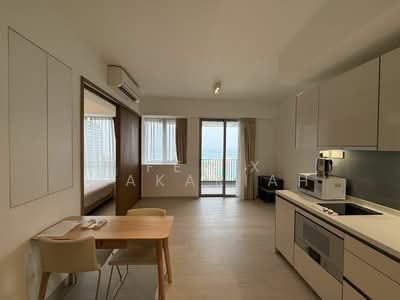 For Sale - V on Shenton