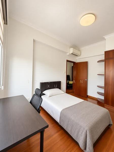 Springdale Condo, 51 Hindhede Walk, Clementi Park / Upper Bukit Timah, Room Rental, 120 sqft, Condominium For Rent, by Loke Xian Xun, 24864277 - Bedroom - PropertyGuru.com.sg