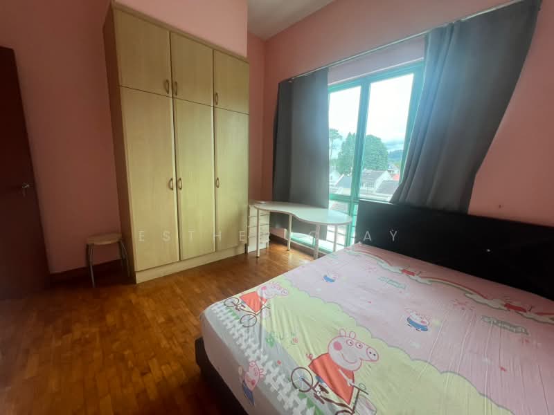 Hazel Park Condo, 29 Hazel Park Terrace, 2 Bedrooms, 1,012 sqft, Condominium For Rent, by Esther Chay, 24864468 - PropertyGuru.com.sg