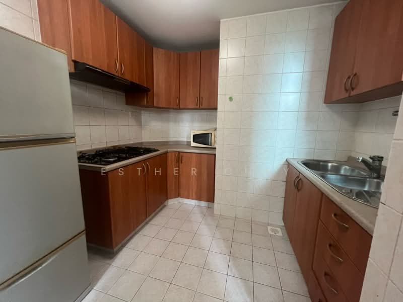 Hazel Park Condo, 29 Hazel Park Terrace, 2 Bedrooms, 1,012 sqft, Condominium For Rent, by Esther Chay, 24864468 - PropertyGuru.com.sg