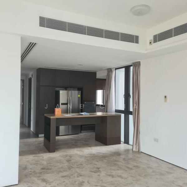 For Rent - Centennia Suites