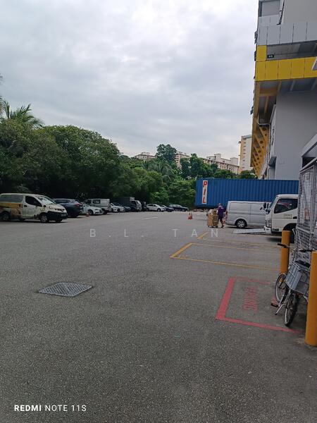 Henderson Building, 221 Henderson Road, 1,851 sqft, Light Industrial (B1) For Sale, by B.L. Tan, 24865357 - CommercialGuru.com.sg