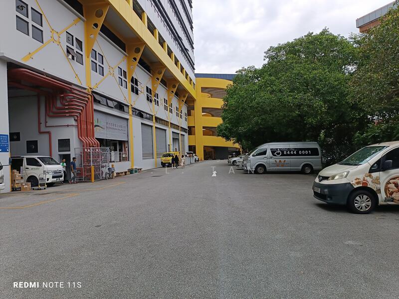 Henderson Building, 221 Henderson Road, 1,851 sqft, Light Industrial (B1) For Sale, by B.L. Tan, 24865357 - CommercialGuru.com.sg