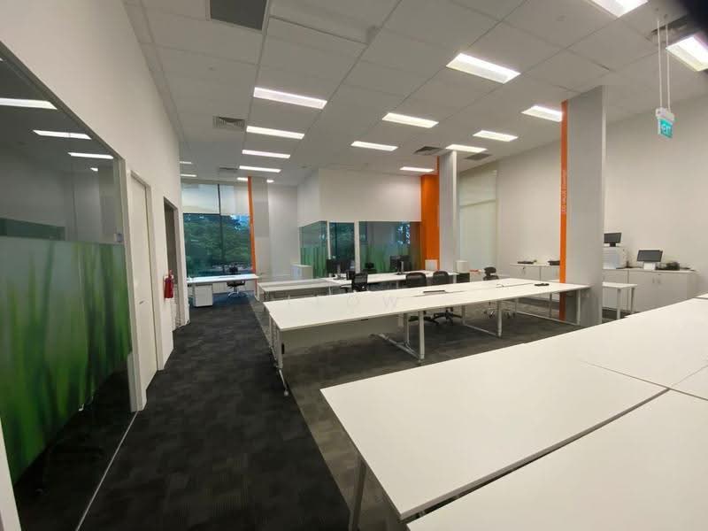Fitted office with board room/ open workstations / pantry @ 7 mins walk to mrt, Toa Payoh north, Harbourfront / Telok Blangah, 7,000 sqft, Light Industrial (B1) For Rent, by Leow Kok Wee, 24865593 - Interior - CommercialGuru.com.sg