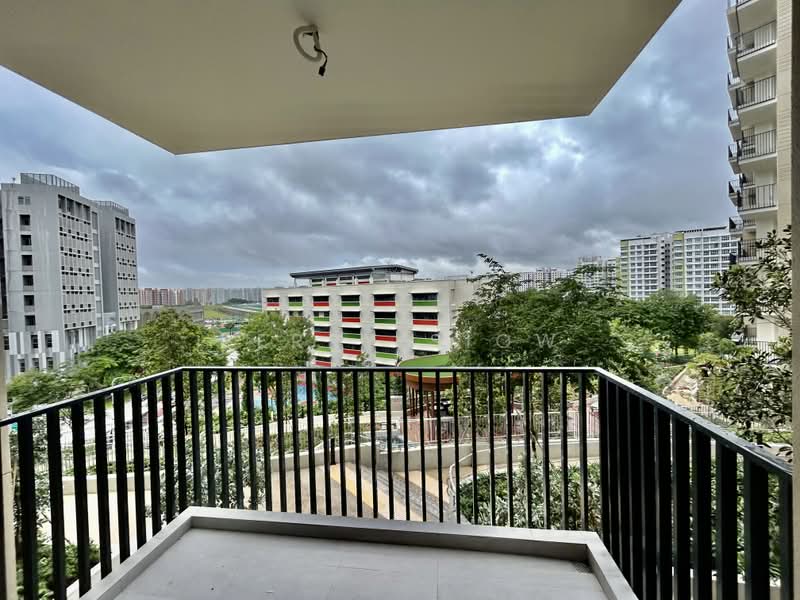 Sengkang Grand Residences, 76 Compassvale Bow, 2 Bedrooms, 624 sqft, Condominium For Sale, by Perry Siow, 24866245 - PropertyGuru.com.sg