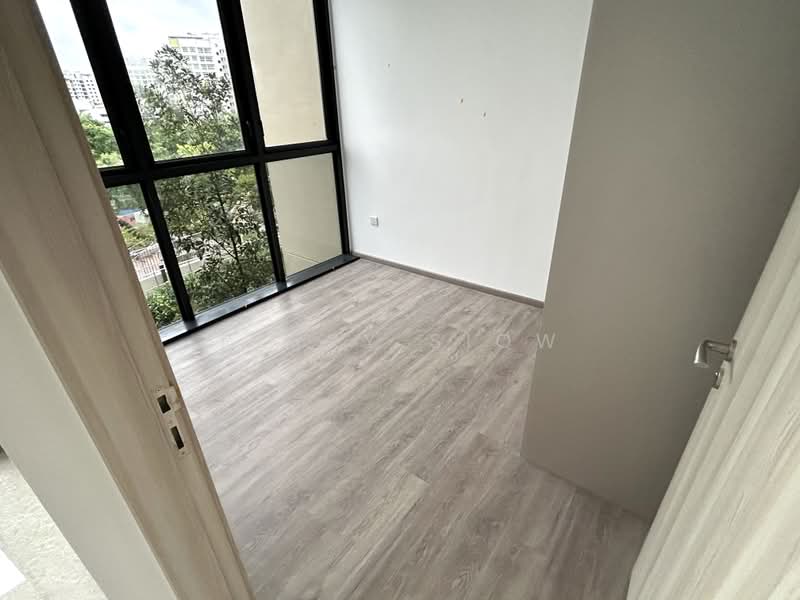 Sengkang Grand Residences, 76 Compassvale Bow, 2 Bedrooms, 624 sqft, Condominium For Sale, by Perry Siow, 24866245 - PropertyGuru.com.sg
