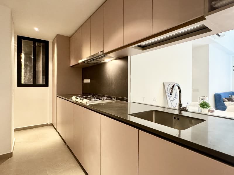 Kopar At Newton, 6 Makeway Avenue, 3 Bedrooms, 1,055 sqft, Condominium For Sale, by Jasmine Tan, 24866500 - Kitchen - PropertyGuru.com.sg