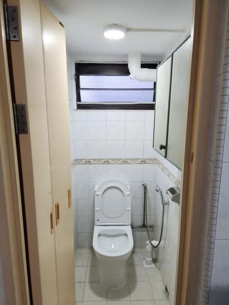 6 Ghim Moh Road, 6 Ghim Moh Road, Tanglin / Holland / Bukit Timah, 2 Bedrooms, 700 sqft, HDB Flat For Rent, by Webster Wu, 24866516 - PropertyGuru.com.sg