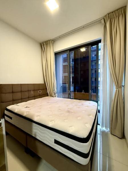The Centren, 1 Lorong 27 Geylang, Eunos / Geylang / Paya Lebar, Room Rental, 110 sqft, Apartment For Rent, by Loke Xian Xun, 24866645 - Bedroom - PropertyGuru.com.sg