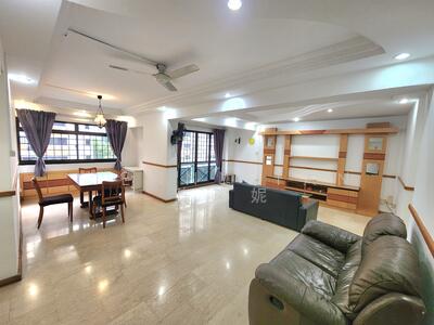 For Rent - 704 Tampines Street 71