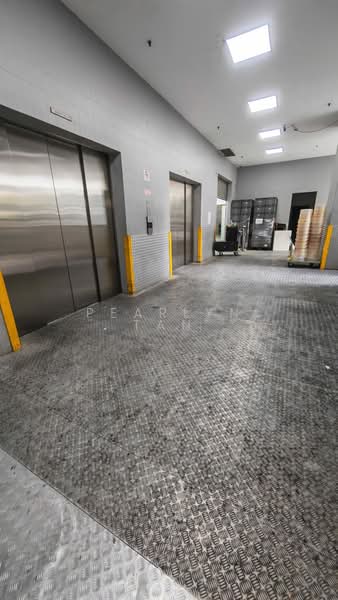 Burn Road, , 5,200 sqft, Light Industrial (B1) For Rent, by Pearlyn Tan, 24867797 - CommercialGuru.com.sg