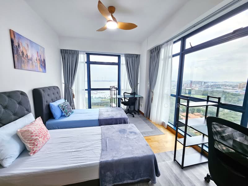 Blue Horizon, 23 West Coast Crescent, 4 Bedrooms, 1,216 sqft, Condominium For Rent, by Edmund Thor, 24869507 - PropertyGuru.com.sg