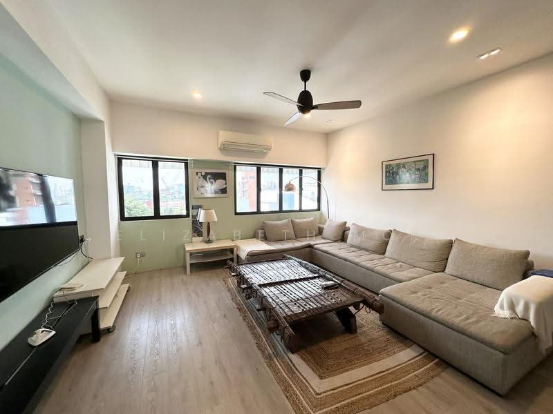 Queensway Tower, 1 Queensway, Alexandra / Commonwealth, Room Rental, 300 sqft, Apartment For Rent, by Elizabeth Mok, 24872416 - PropertyGuru.com.sg