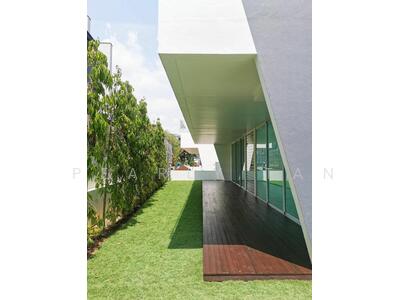 For Sale - Greenleaf Road