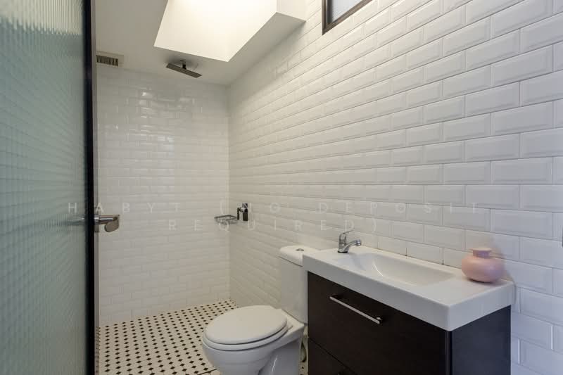 55 Tiong Bahru Road, 55 Tiong Bahru Road, 2 Bedrooms, 495 sqft, HDB Flat For Rent, by Jess Tan, 24872815 - PropertyGuru.com.sg