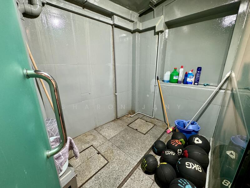 Shophouse for rent in Kampong Glam, Bali Lane | Haji Lane | Kampong Glam, 815 sqft, Shop / Shophouse For Rent, by Sharon Jany, 24872997 - CommercialGuru.com.sg
