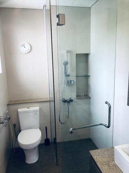 Room for Rent in Telok Kurau with attach toilet, East Coast / Telok Kurau, Room Rental, 199 sqft, Semi-Detached House For Rent, by Isaac Chee, 24873192 - PropertyGuru.com.sg