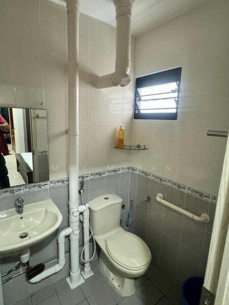 219 Ang Mo Kio Avenue 1, 219 Ang Mo Kio Avenue 1, 2 Bedrooms, 721 sqft, HDB Flat For Rent, by Max Maran, 24873824 - PropertyGuru.com.sg