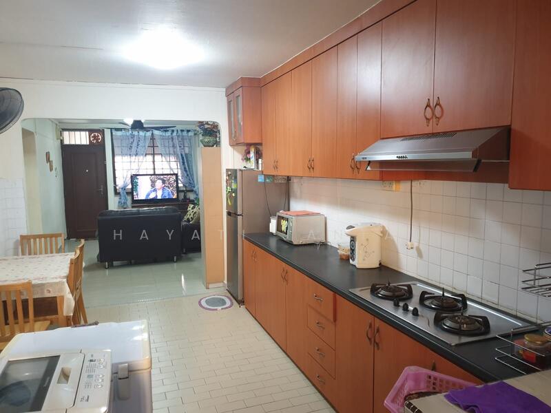 158 Bedok South Avenue 3, 158 Bedok South Avenue 3, Bedok / Upper East Coast, Room Rental, 150 sqft, HDB Flat For Rent, by Hayati Jantan, 24874125 - PropertyGuru.com.sg