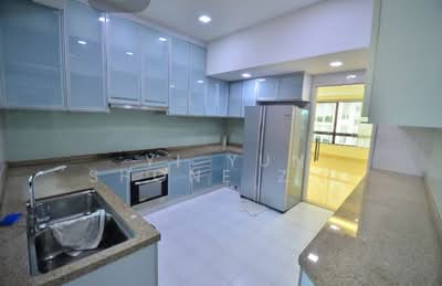 For Rent - Leonie Gardens