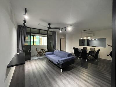 For Rent - 296B Compassvale Crescent