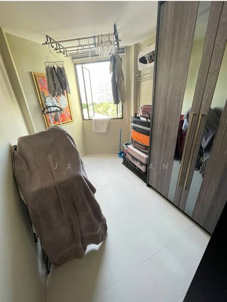 64 Marine Drive, 64 Marine Drive, 2 Bedrooms, 750 sqft, HDB Flat For Rent, by James Tan, 24876269 - PropertyGuru.com.sg