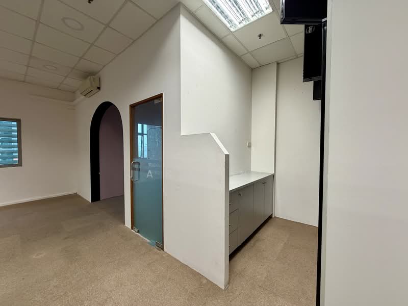 Bizlink Centre, 59 Ubi Avenue 1, 1,625 sqft, Light Industrial (B1) For Rent, by Jason Ng, 24877040 - CommercialGuru.com.sg