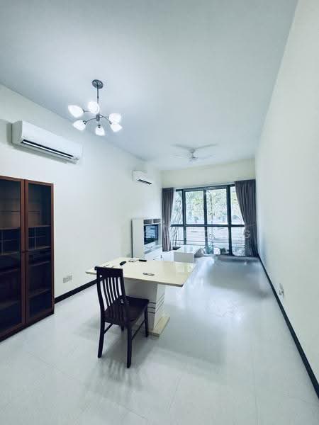 The Waterina, 51 Lorong 40 Geylang, Eunos / Geylang / Paya Lebar, 2 Bedrooms, 1,130 sqft, Apartment For Rent, by Elle Cheong, 24877416 - Living Room - PropertyGuru.com.sg